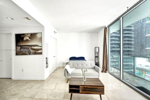 Condominio en venta en Miami, Florida, 56.11 m2 № 2011333 - foto 15