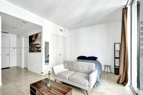 Condominio en venta en Miami, Florida, 56.11 m2 № 2011333 - foto 11