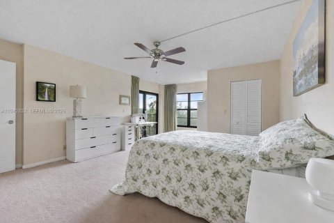 Купить кондоминиум в Помпано-Бич, Флорида 2 спальни, 113.53м2, № 2003830 - фото 20