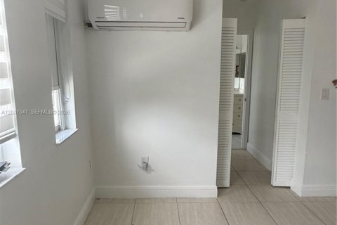 Villa ou maison à louer à Homestead, Floride: 3 chambres, 137.68 m2 № 2087576 - photo 23