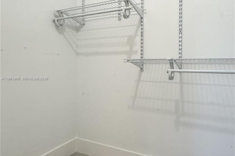 Купить кондоминиум в Дирфилд-Бич, Флорида 2 спальни, 90.12м2, № 2030252 - фото 15