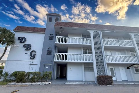 Condo in Deerfield Beach, Florida, 2 bedrooms  № 2030252