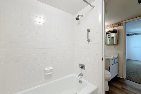 Condo in Ocala, Florida, 2 bedrooms  № 2148930 - photo 16
