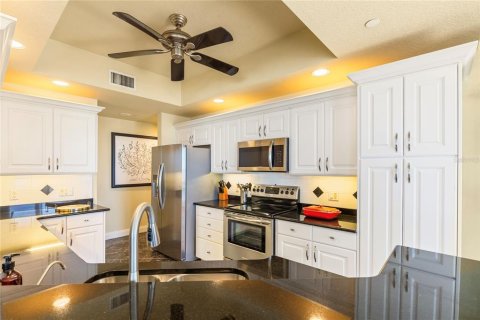 Condo in Clearwater, Florida, 2 bedrooms № 2233057 - photo 18