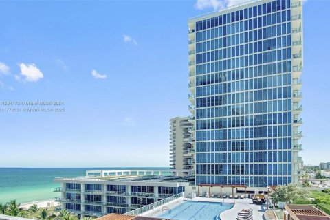 Copropriété à louer à Miami Beach, Floride: 1 chambre, 76.18 m2 № 1692102 - photo 15