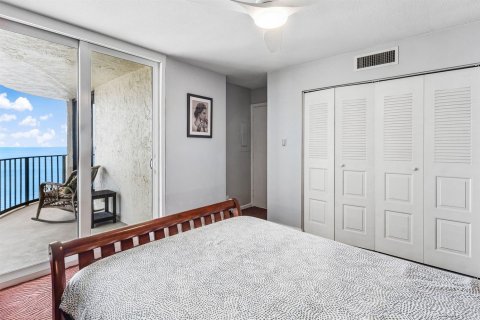 Купить кондоминиум в Уэст-Палм-Бич, Флорида 4 комнаты, 141.21м2, № 2088376 - фото 22