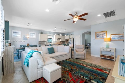 Casa en venta en Ave Maria, Florida, 3 dormitorios, 210.33 m2 № 2071128 - foto 11