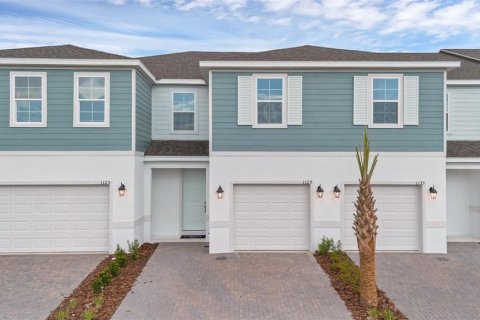 Touwnhouse à vendre à DeLand, Floride: 3 chambres, 157.28 m2 № 1810291 - photo 1
