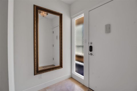 Condo in Sarasota, Florida, 2 bedrooms  № 1835372 - photo 3