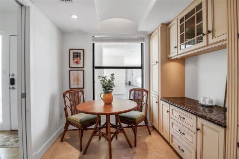 Condo in Sarasota, Florida, 2 bedrooms  № 1835372 - photo 30