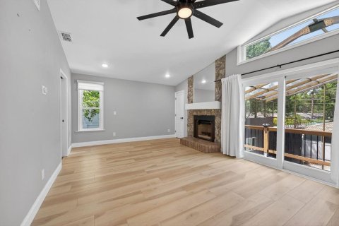 House in Saint Petersburg, Florida 5 bedrooms, 296.82 sq.m. № 2199836 - photo 29