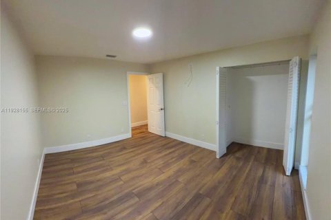 Villa ou maison à vendre à Coral Springs, Floride: 3 chambres, 133.59 m2 № 1988289 - photo 21