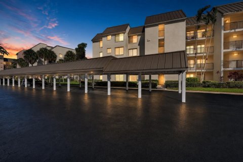 Condo in St. Lucie, Florida, 3 bedrooms  № 2295691