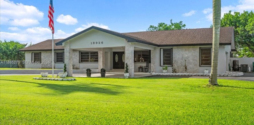 Casa en Homestead, Florida 4 dormitorios, 289.02 m2 № 2175994