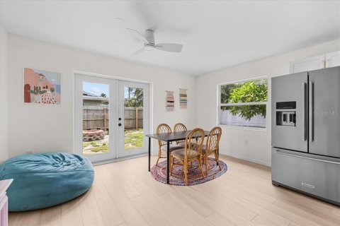 Casa en venta en Bradenton, Florida, 4 dormitorios, 199.83 m2 № 1901849 - foto 12