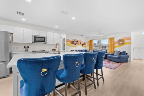 Casa en venta en Bradenton, Florida, 4 dormitorios, 199.83 m2 № 1901849 - foto 8