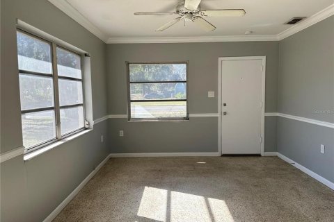 Casa en alquiler en New Port Richey, Florida, 2 dormitorios, 72.84 m2 № 1900966 - foto 2