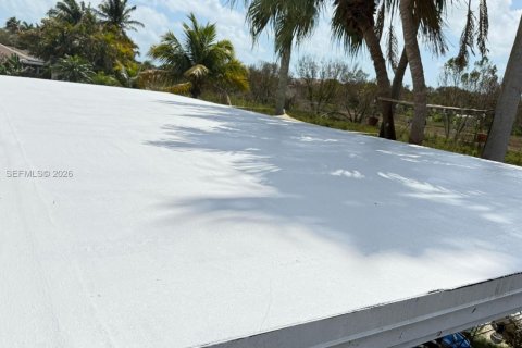 Townhouse in Cutler Bay, Florida 3 bedrooms, 127.18 sq.m. № 2005044 - photo 26