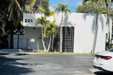 Immobilier commercial à vendre à Fort Lauderdale, Floride № 2085730 - photo 3