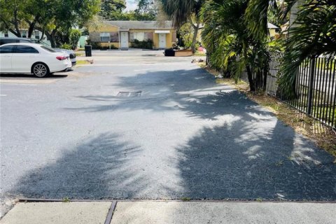 Immobilier commercial à vendre à Fort Lauderdale, Floride № 2085730 - photo 4