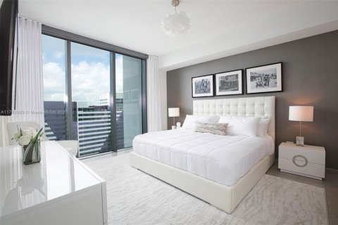 Condominio en venta en Miami, Florida, 3 dormitorios, 153.75 m2 № 1489599 - foto 3