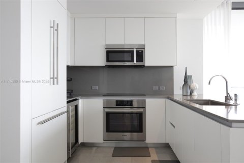 Condominio en venta en Miami, Florida, 3 dormitorios, 153.75 m2 № 1489599 - foto 16