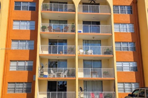 Condo à Hialeah, Floride, 1 chambre № 2397414