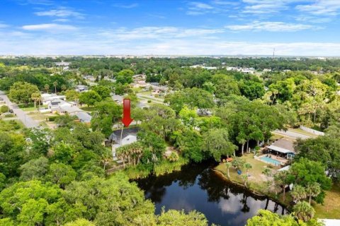 Villa ou maison à vendre à New Smyrna Beach, Floride: 3 chambres, 139.91 m2 № 1815301 - photo 28