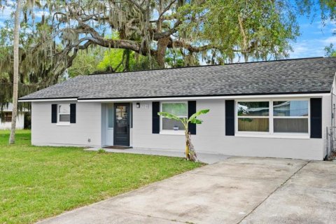 Villa ou maison à vendre à New Smyrna Beach, Floride: 3 chambres, 139.91 m2 № 1815301 - photo 2