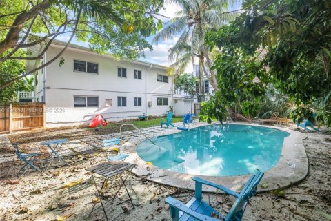 Снять в аренду виллу или дом в Бей-Харбор-Айлендс, Флорида 3 спальни, 141.68м2, № 2003458 - фото 21