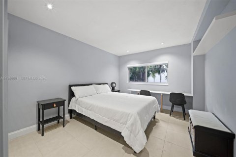 Снять в аренду виллу или дом в Бей-Харбор-Айлендс, Флорида 3 спальни, 141.68м2, № 2003458 - фото 17