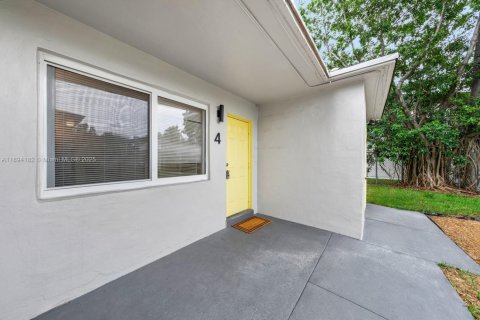 Apartamento en alquiler en Fort Lauderdale, Florida, 2 dormitorios, 69.68 m2 № 1945904 - foto 14