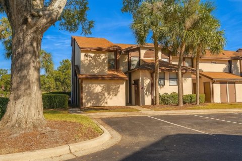 Condominio en Orlando, Florida, 2 dormitorios  № 2277128