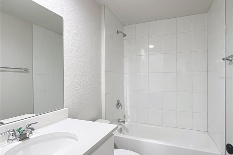 Propiedad comercial en venta en Citrus Springs, Florida, 4 dormitorios, 182.83 m2 № 1820685 - foto 12