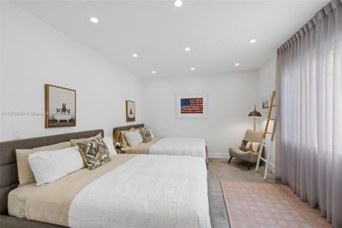 Снять в аренду кондоминиум в Майами-Бич, Флорида 2 спальни, 174.19м2, № 1958972 - фото 13