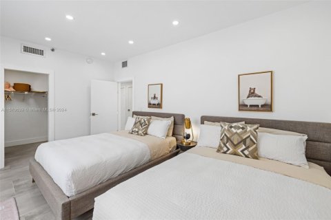 Снять в аренду кондоминиум в Майами-Бич, Флорида 2 спальни, 174.19м2, № 1958972 - фото 14