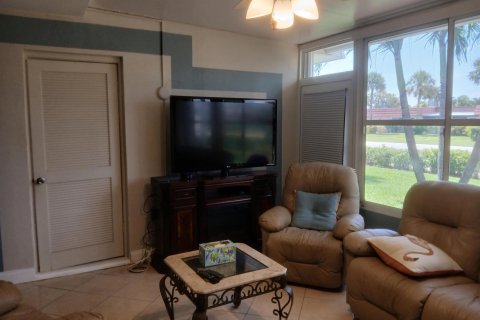 Apartment in West Palm Beach, Florida 1 bedroom, 108.88 sq.m. № 2181759 - photo 7