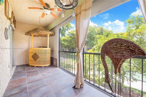 Condominio en venta en Miami, Florida, 2 dormitorios, 114.73 m2 № 1844200 - foto 10