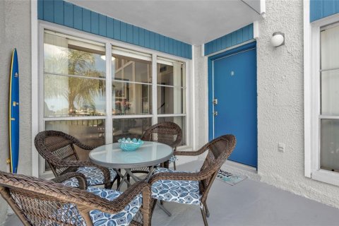 Copropriété à vendre à Madeira Beach, Floride: 2 chambres, 96.62 m2 № 1684894 - photo 6