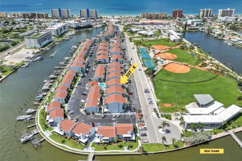 Copropriété à vendre à Madeira Beach, Floride: 2 chambres, 96.62 m2 № 1684894 - photo 4