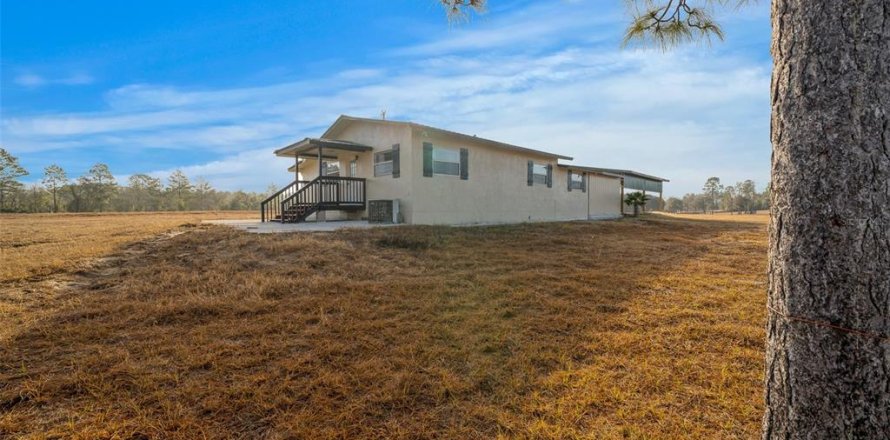 Villa ou maison à Williston, Floride 4 chambres, 193.05 m2 № 1565756
