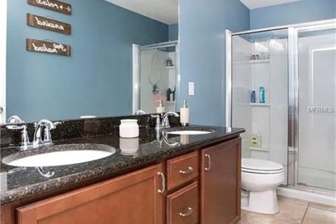 Touwnhouse à louer à Riverview, Floride: 2 chambres, 121.24 m2 № 2284114 - photo 7