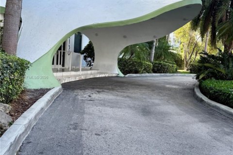 Copropriété à vendre à North Miami, Floride: 2 chambres, 110.37 m2 № 2032547 - photo 28