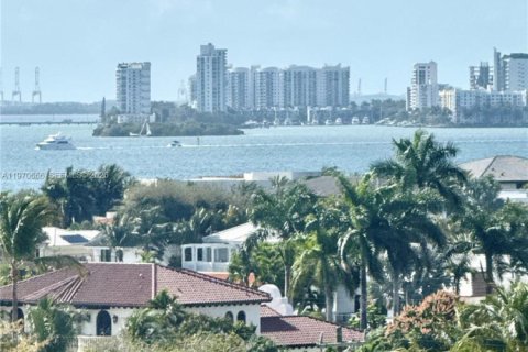 Copropriété à vendre à North Miami, Floride: 2 chambres, 110.37 m2 № 2032547 - photo 13