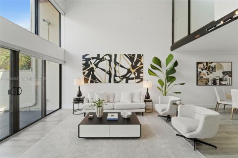 Townhouse in Miami, Florida 3 bedrooms, 168.71 sq.m. № 2011982 - photo 5