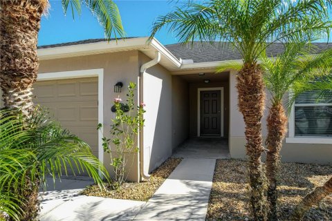 House in Daytona Beach, Florida 3 bedrooms, 134.62 sq.m. № 1564083 - photo 12