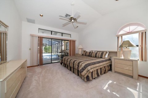 House in Odessa, Florida 5 bedrooms, 300.07 sq.m. № 1512253 - photo 13
