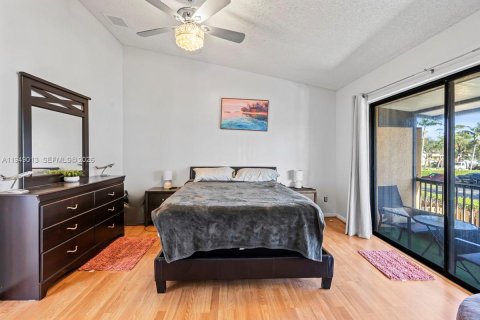 Townhouse in Sunrise, Florida 3 bedrooms, 119.01 sq.m. № 2007503 - photo 15