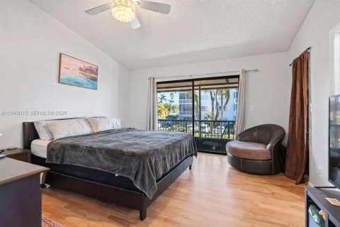 Townhouse in Sunrise, Florida 3 bedrooms, 119.01 sq.m. № 2007503 - photo 14