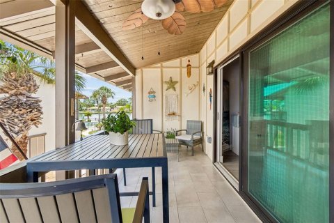 Condominio en alquiler en Treasure Island, Florida, 1 dormitorio, 72.93 m2 № 2156496 - foto 18